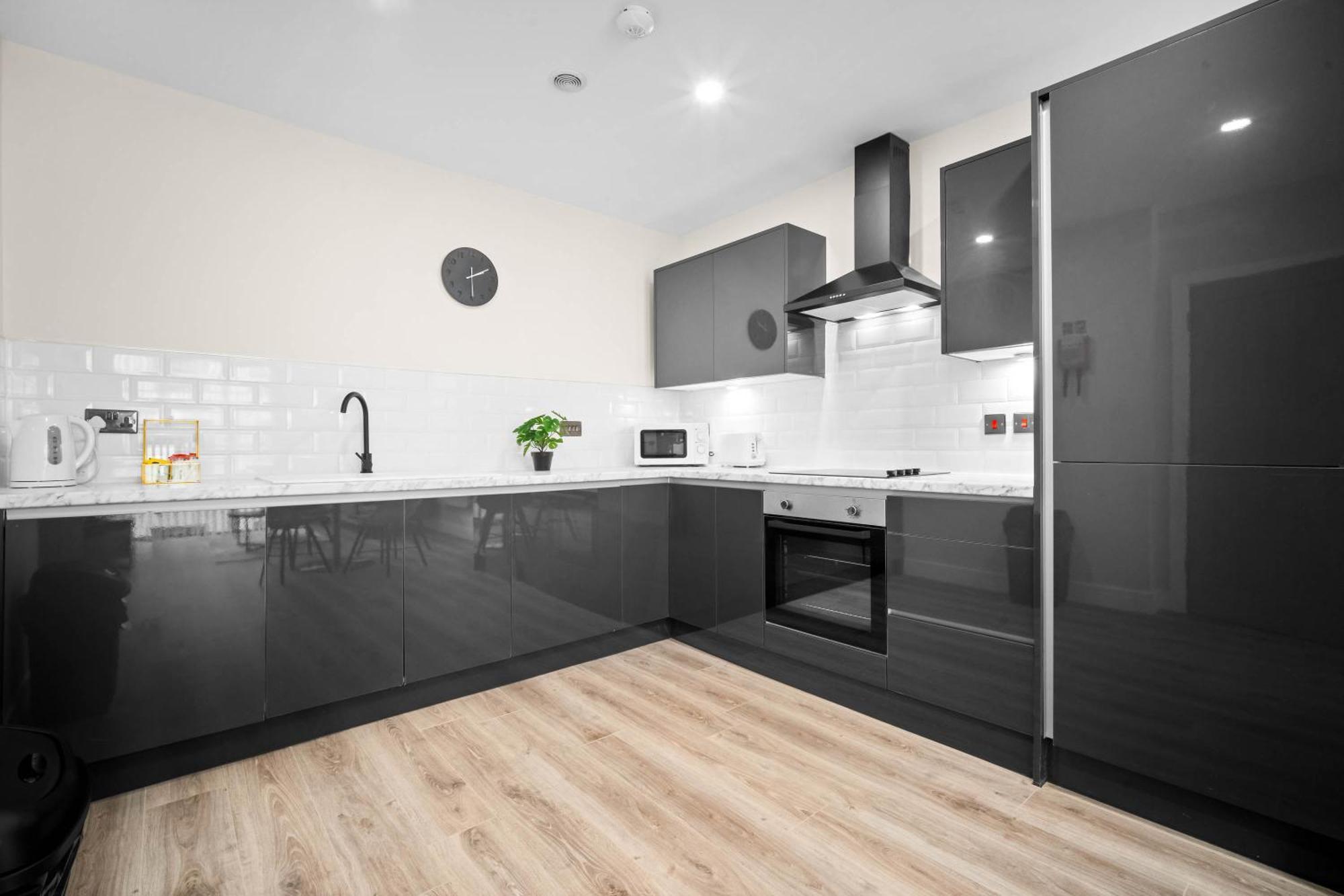 New Luxury Two Bedroom - Centre - Jq - Wifi - Netflix - 5ah *