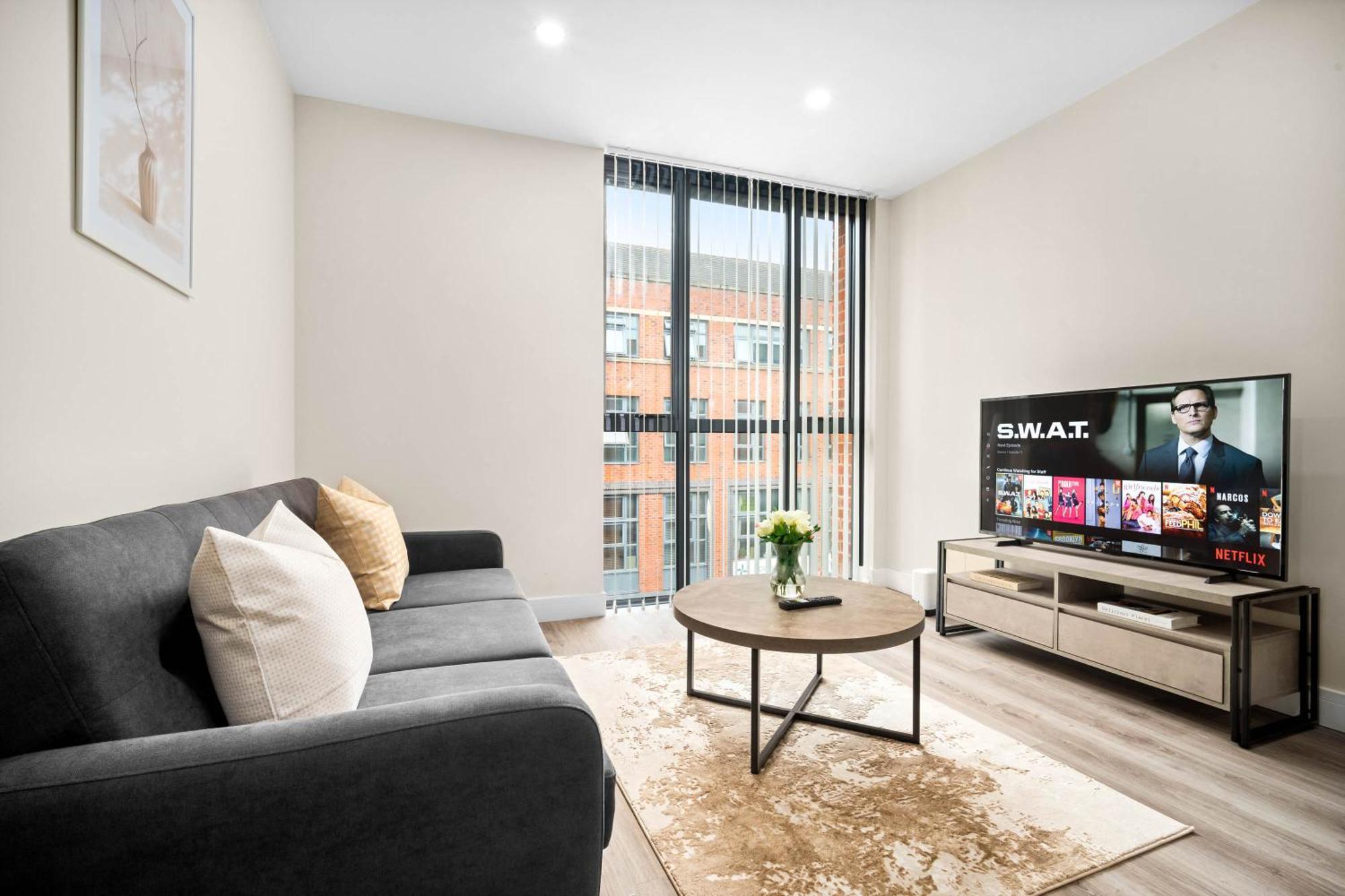 New Luxury Two Bedroom - Centre - Jq - Wifi - Netflix - 5ah Apartment Birmingham